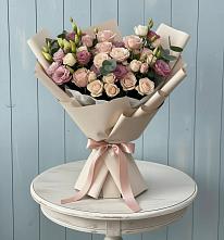 Букет цветов из:  Розы и Лизиантусы #REPLACE_PRED# Подгорном