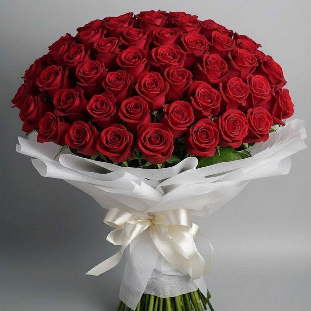 Букет 101 Красная роза Блэк Мэджик в Подгорном