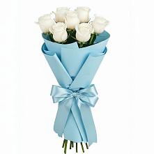 Букет 7 белых роз Проуд в Подгорном