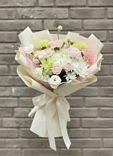 Букет цветов из:  Гвоздики, Розы, Лизиантусы и Хризантемы в Подгорном