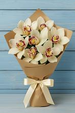 Букет цветов из:  Орхидеи и Розы в Подгорном