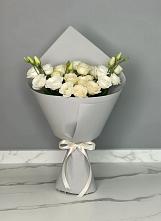 Букет цветов из:  Розы и Лизиантусы в Подгорном